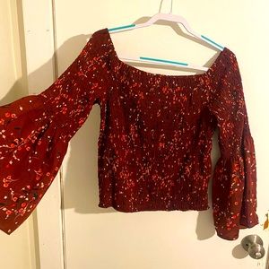 Express bell sleeved off the shoulder top